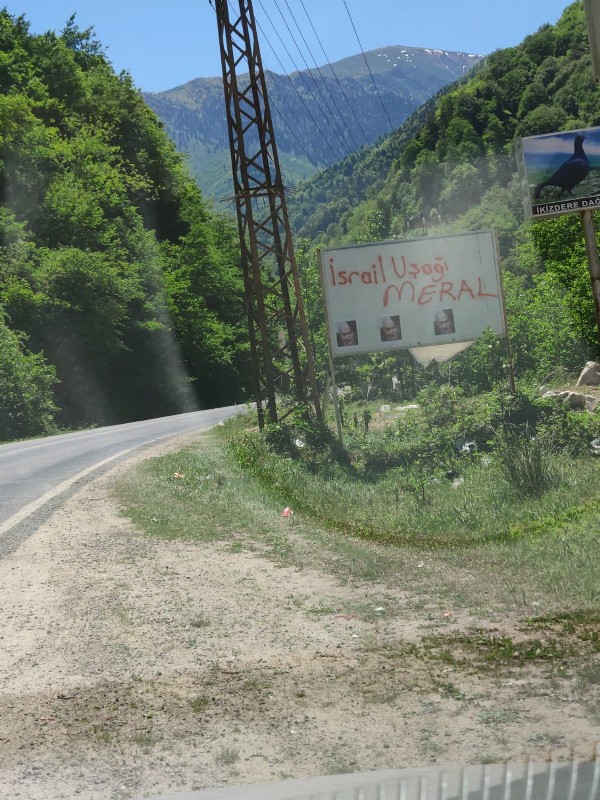 Rize karıştı! Meral Akşener apar topar ayrıldı
